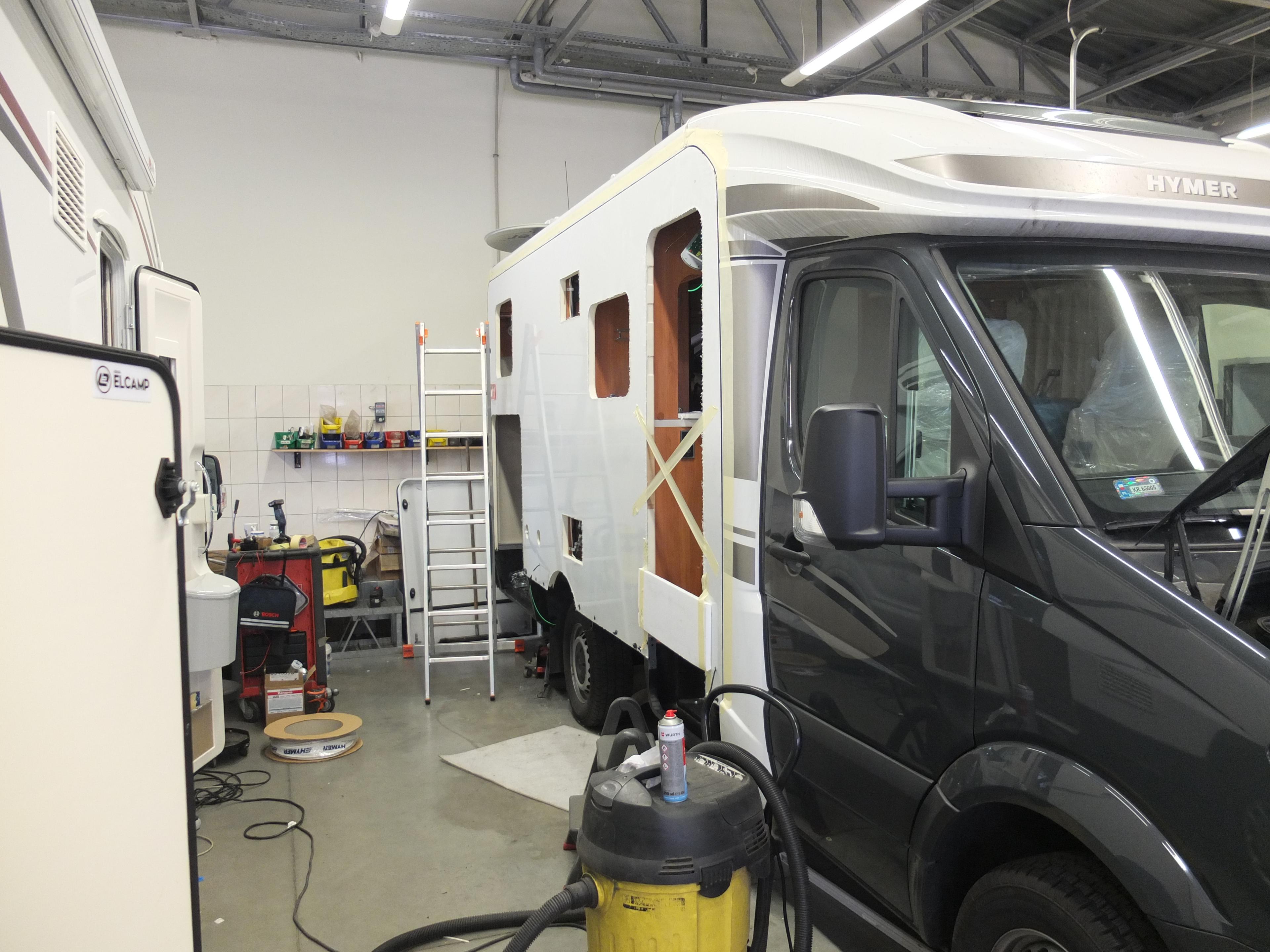 Motorhome accident repair – image 4