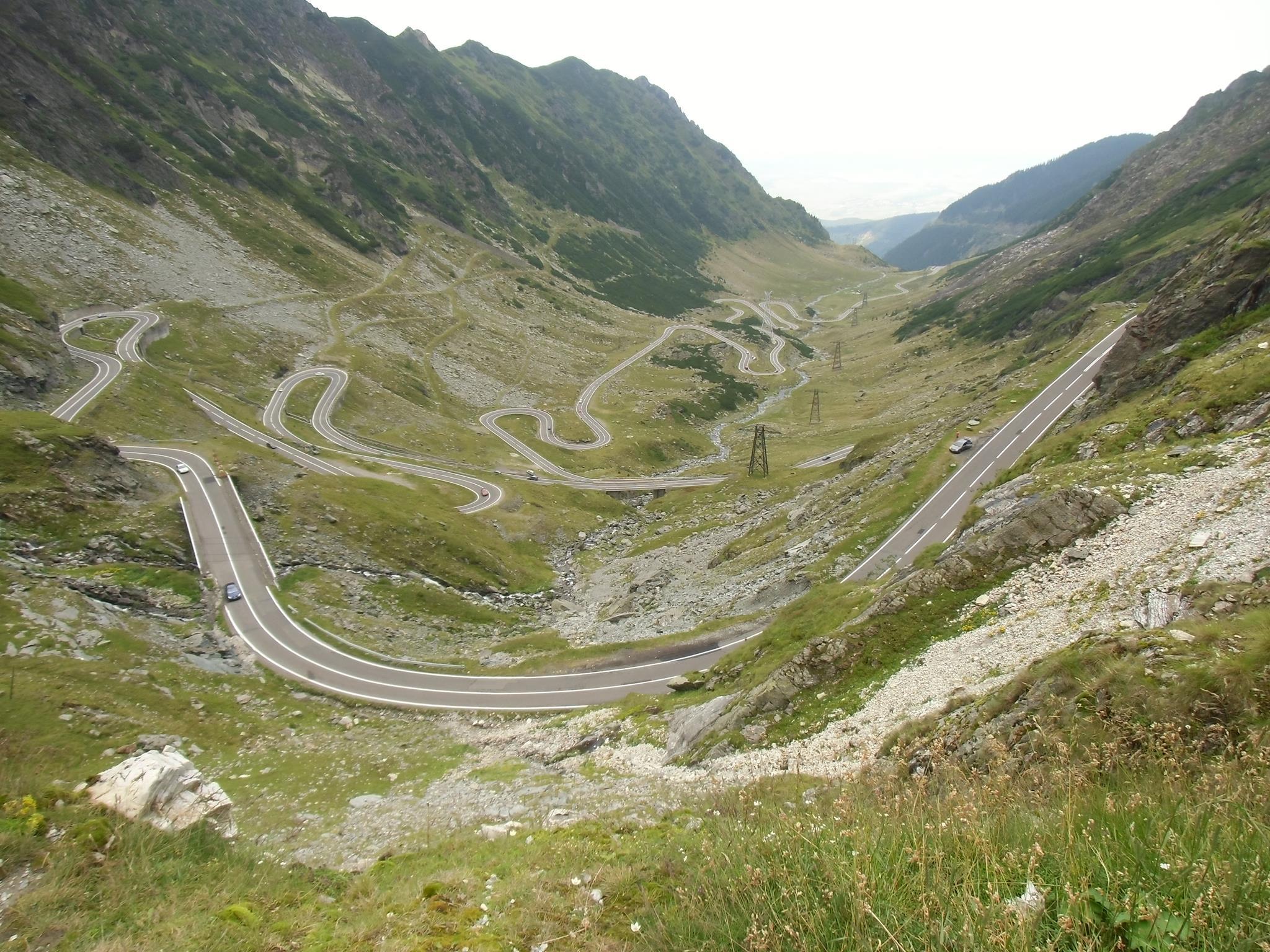 Romania Transfogar Route (Transfăgărășan) Now Bus;) – image 4