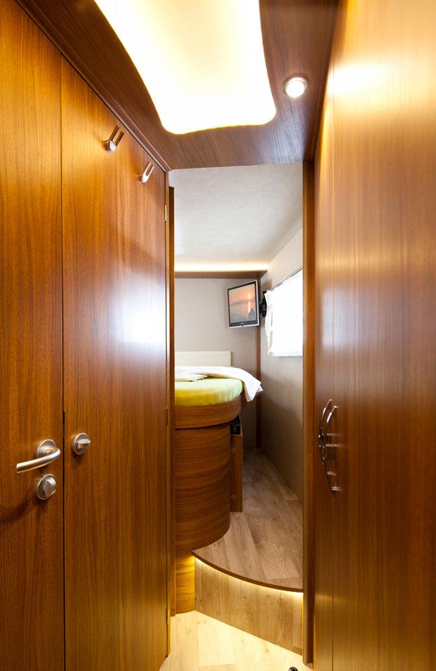 Frankia I 840 - luxury motorhome of 2014 – image 3