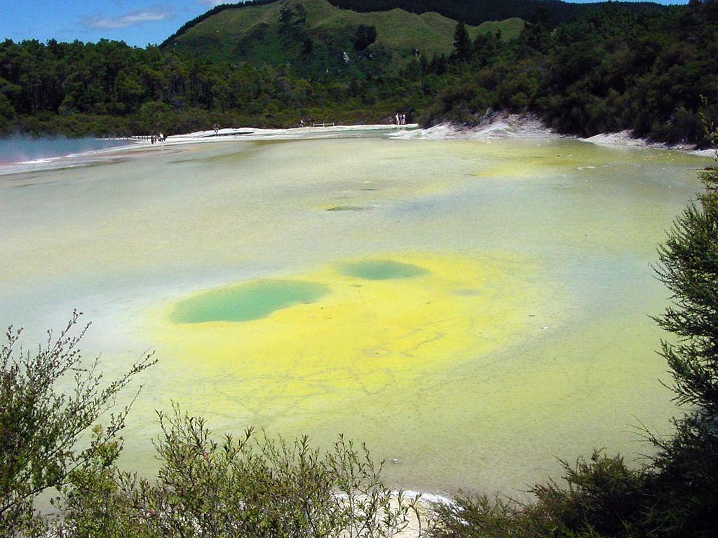 Kolory Wai-O-Tapu – zdjęcie 1