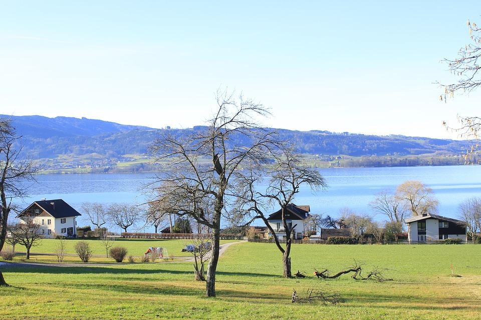 Relax on Lake Attersee – image 4