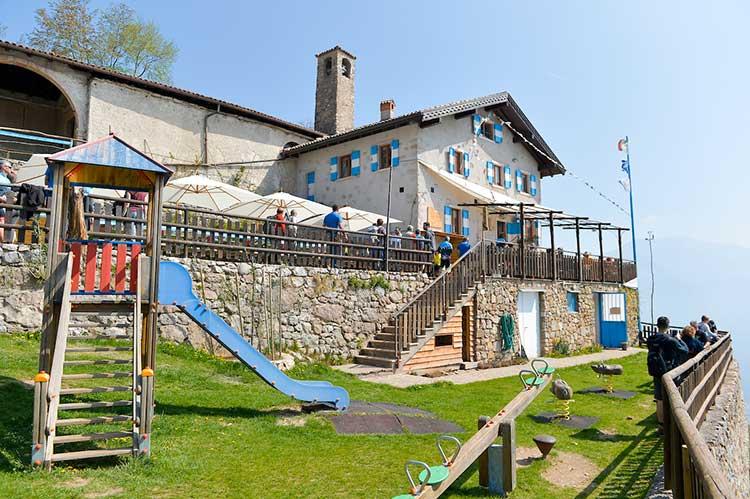 Go this way - mountain hikes in Garda Trentino at the end of summer – image 1