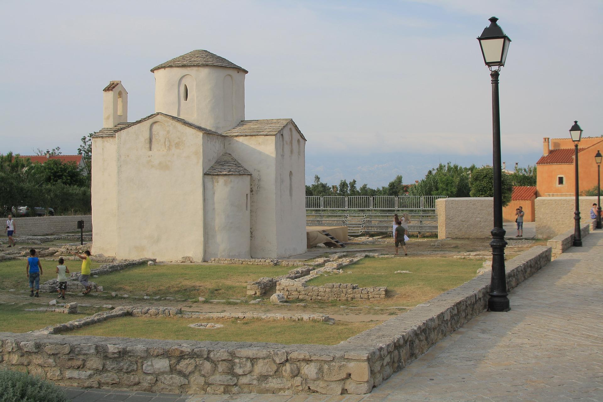 Picturesque towns of the Zadar Riviera – image 4