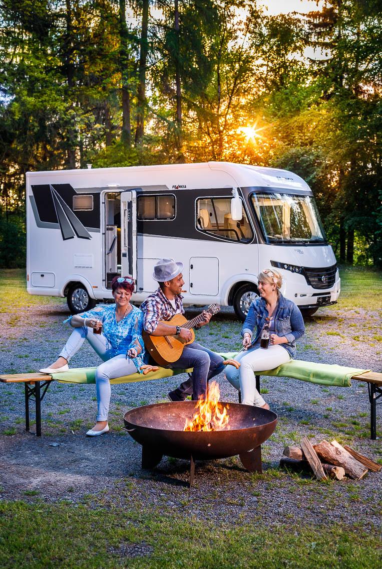 Camping accessories for beginners and advanced – image 4