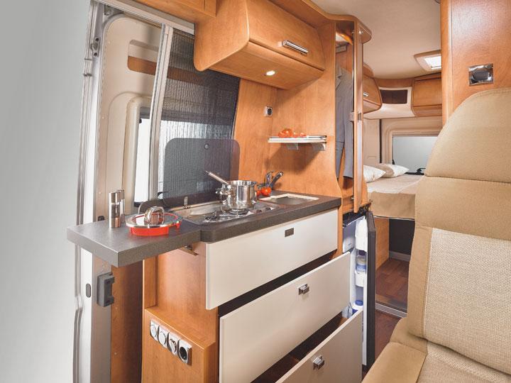 Campervan Malibu - modestly but practically – image 3