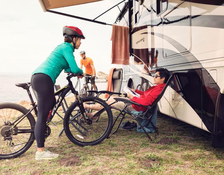 Campervan awnings - protection against rain, sun ... and nosy neighbors! – image 1