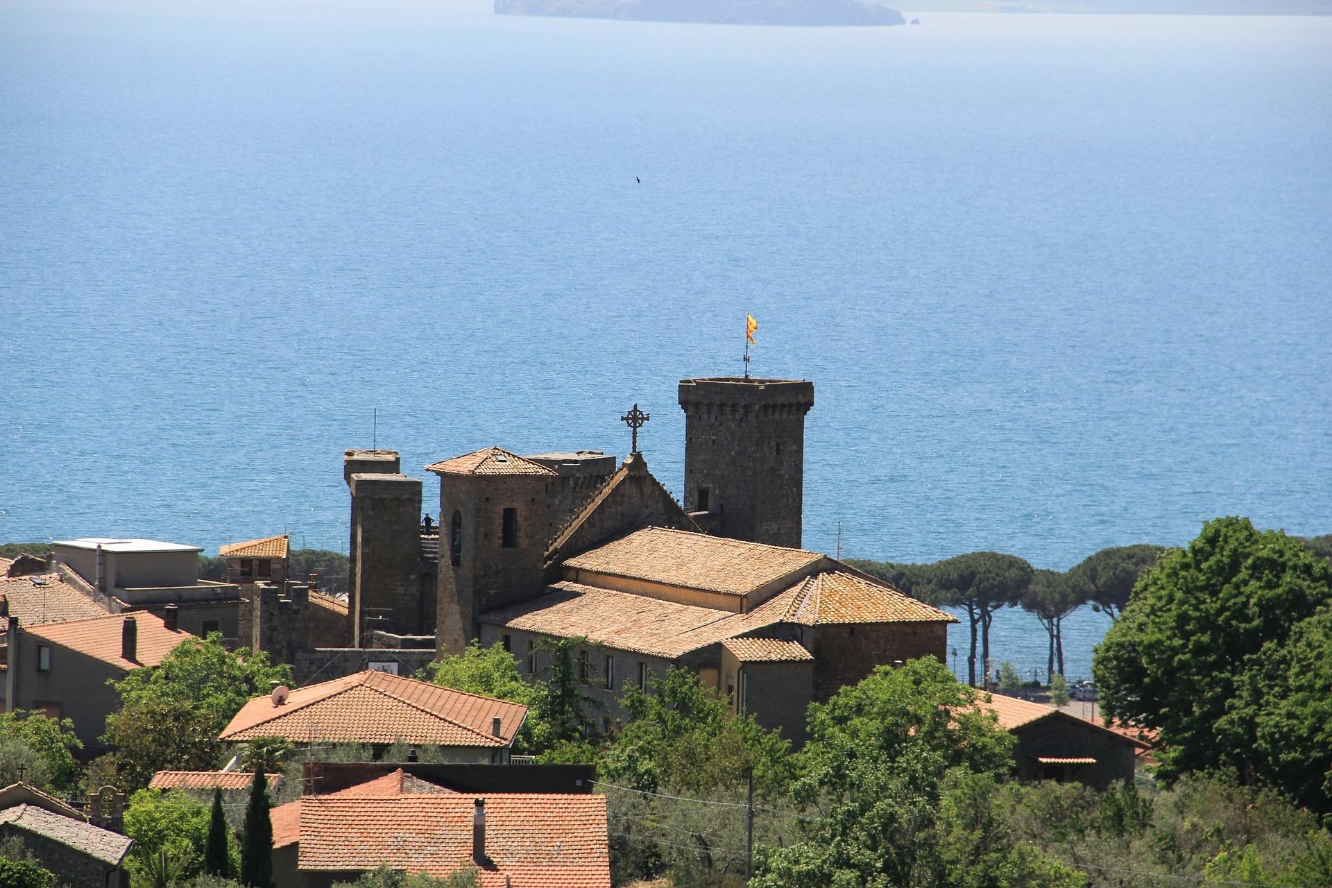 On Lake Bolsena – image 3