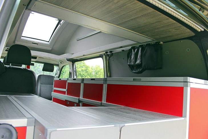 Volkswagen T5 TEROCK - a motorhome made of blocks – image 3