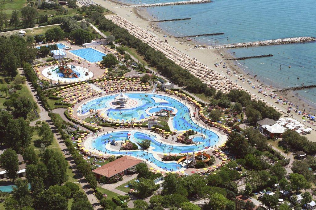 20 kempingów, na których jest aqua park – zdjęcie 3