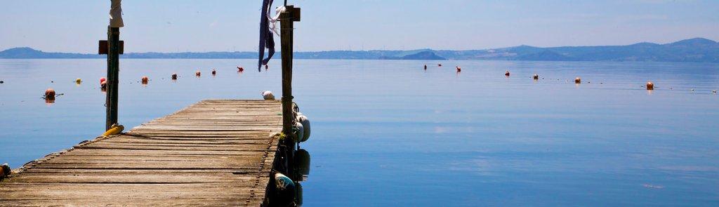 On Lake Bolsena – image 1