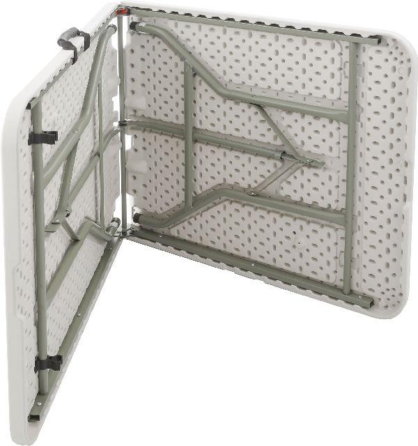 Extendable camping table – image 1