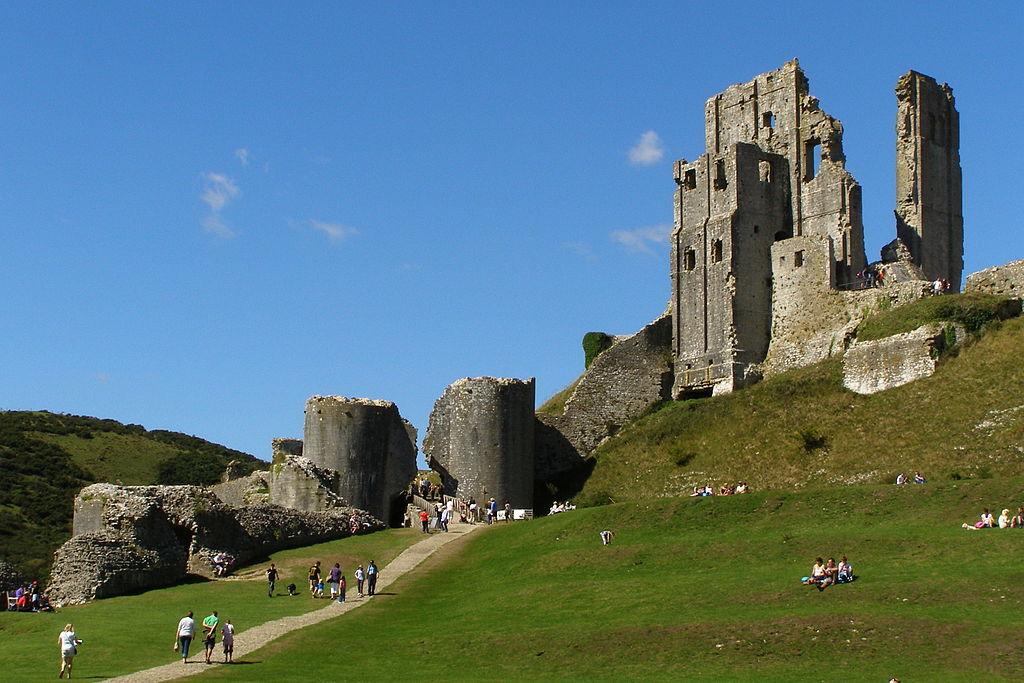 Biała Dama z Corfe Castle – zdjęcie 4