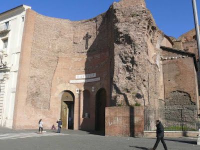Italy in winter (idea for going on holidays or winter break) – image 42
