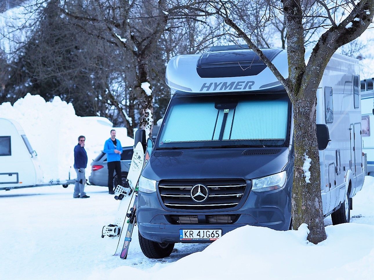 Zimowy wyjazd kamperem Hymer BMC T 580 - test CampRest – główne zdjęcie