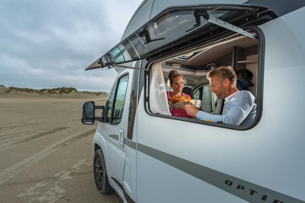 Windows in the motorhome – main image