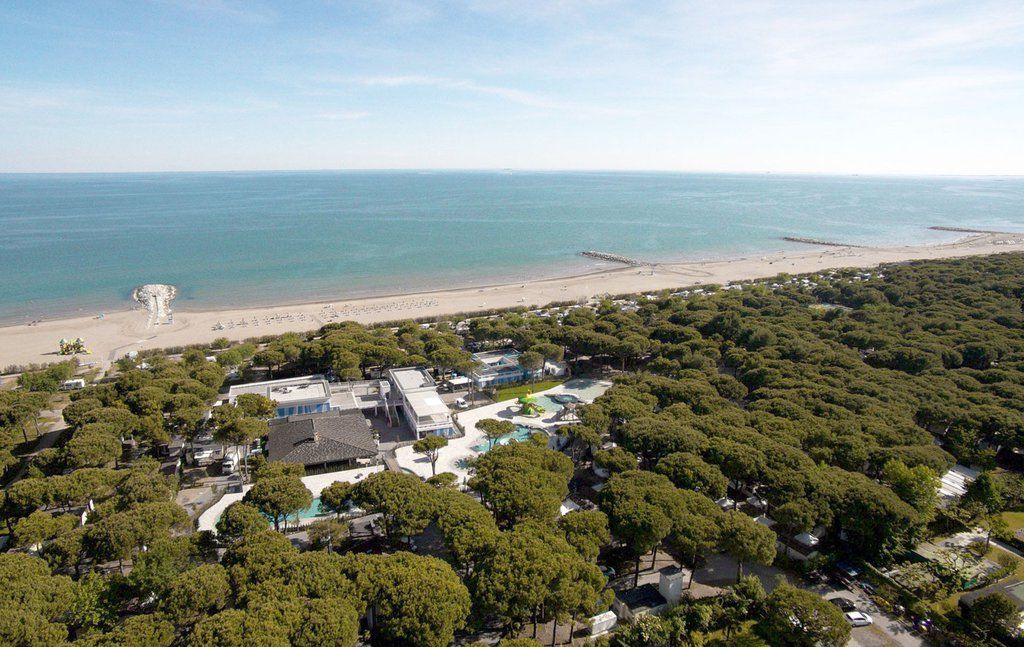 On the islands of the Venetian Lagoon – main image