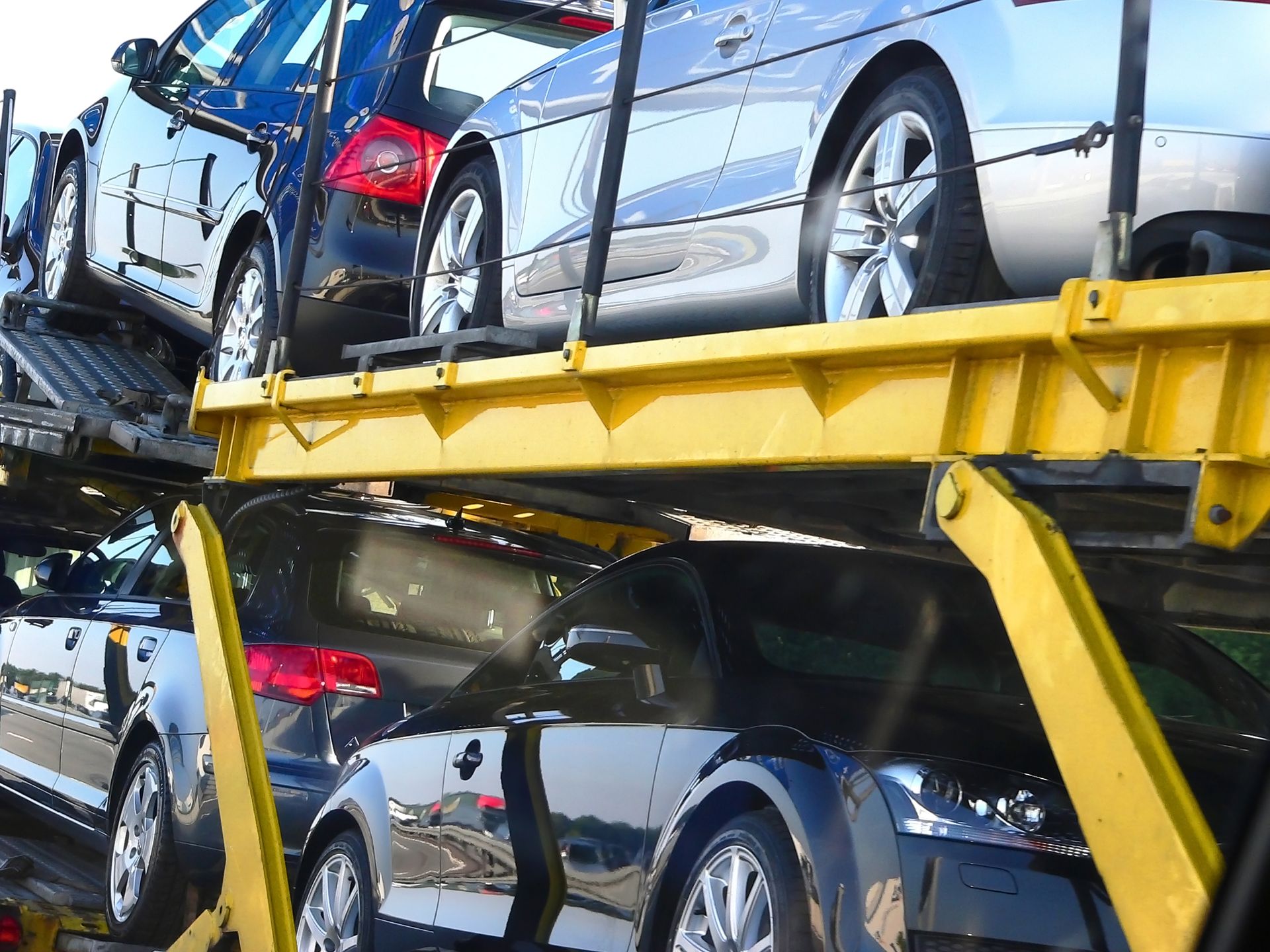 Po auto za Odrę? Sprawdź, czy to się opłaca! – główne zdjęcie