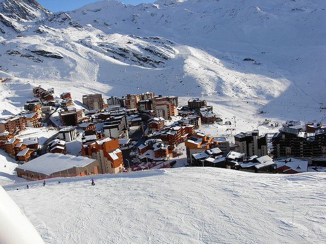 Skiing in Val Thorens – main image
