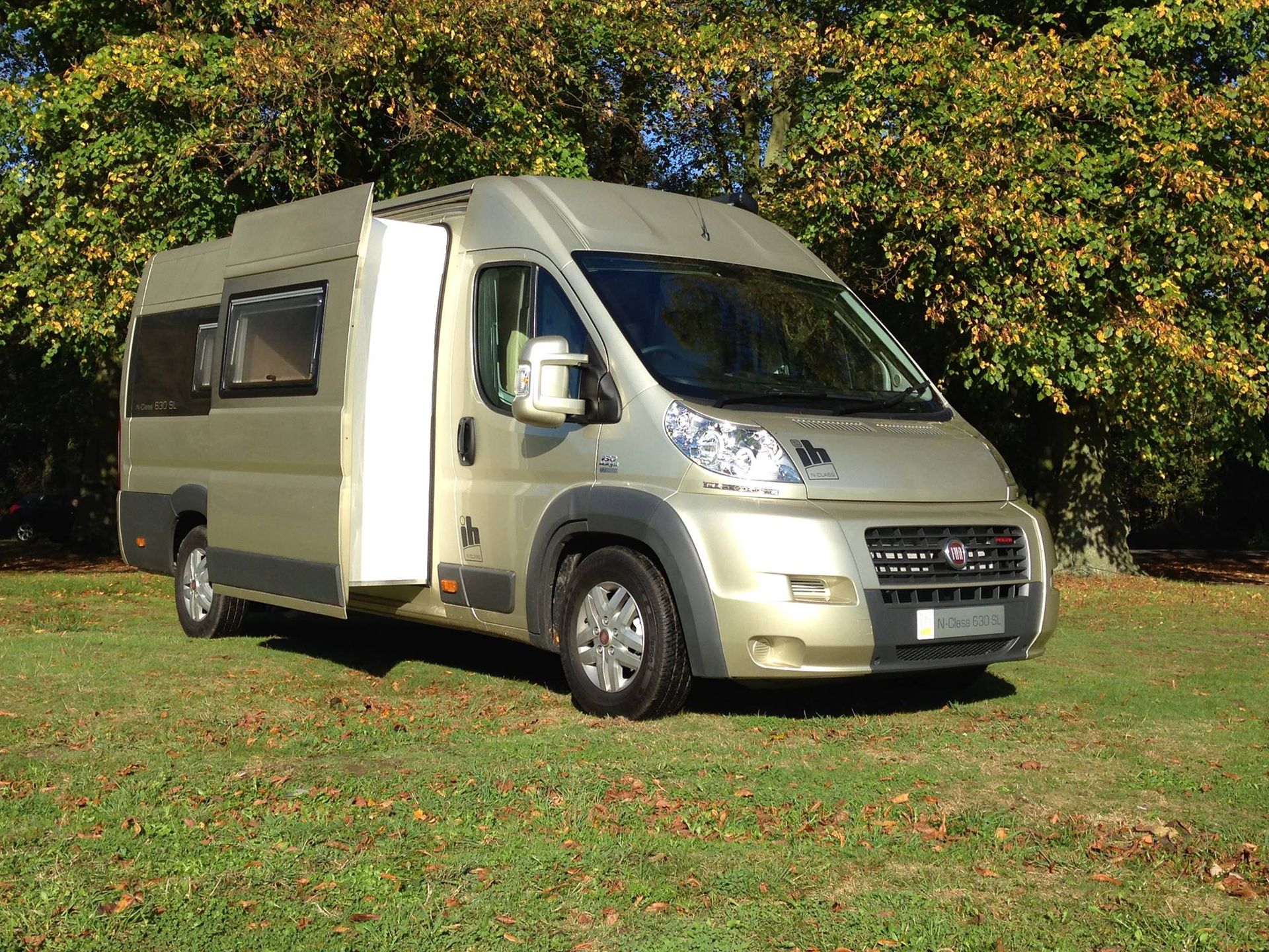 IH N-Class 630 SL - VAN with sliding wall – main image