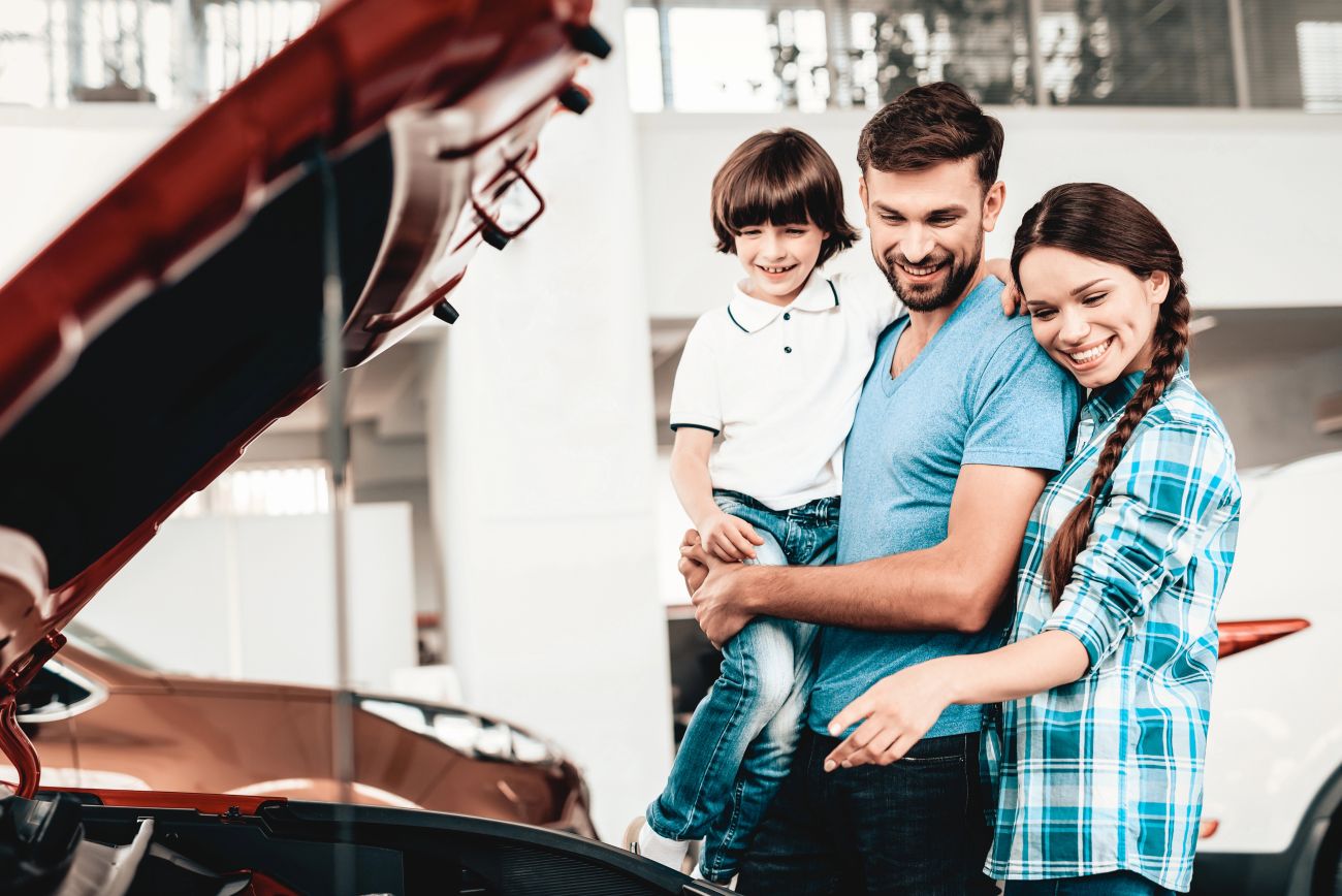 Buying a family car – be sure to take this into account if you are going on holiday by car! – main image