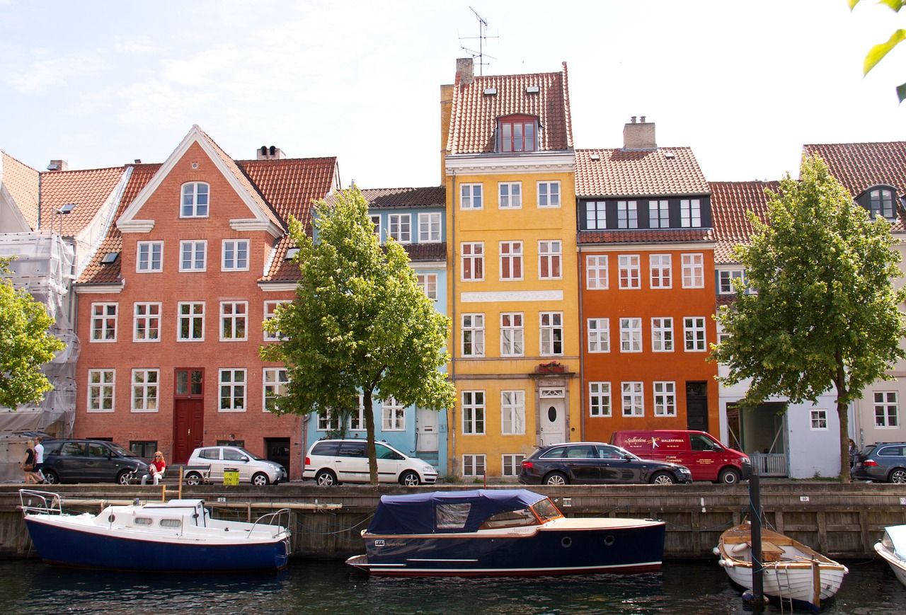 canal-2395818_1280jpg