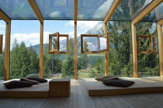 window-3178666_640jpg