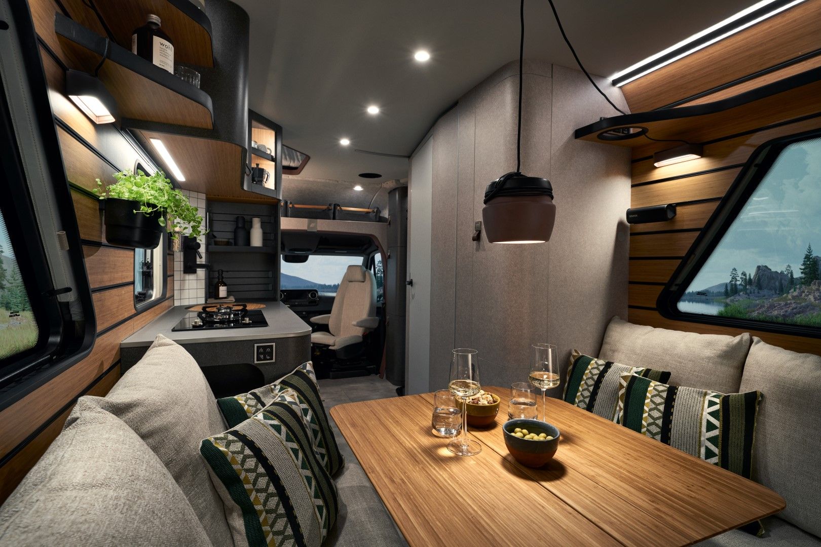 Hymer przedstawia ekskluzywny samochód terenowy Venture S – zdjęcie 3