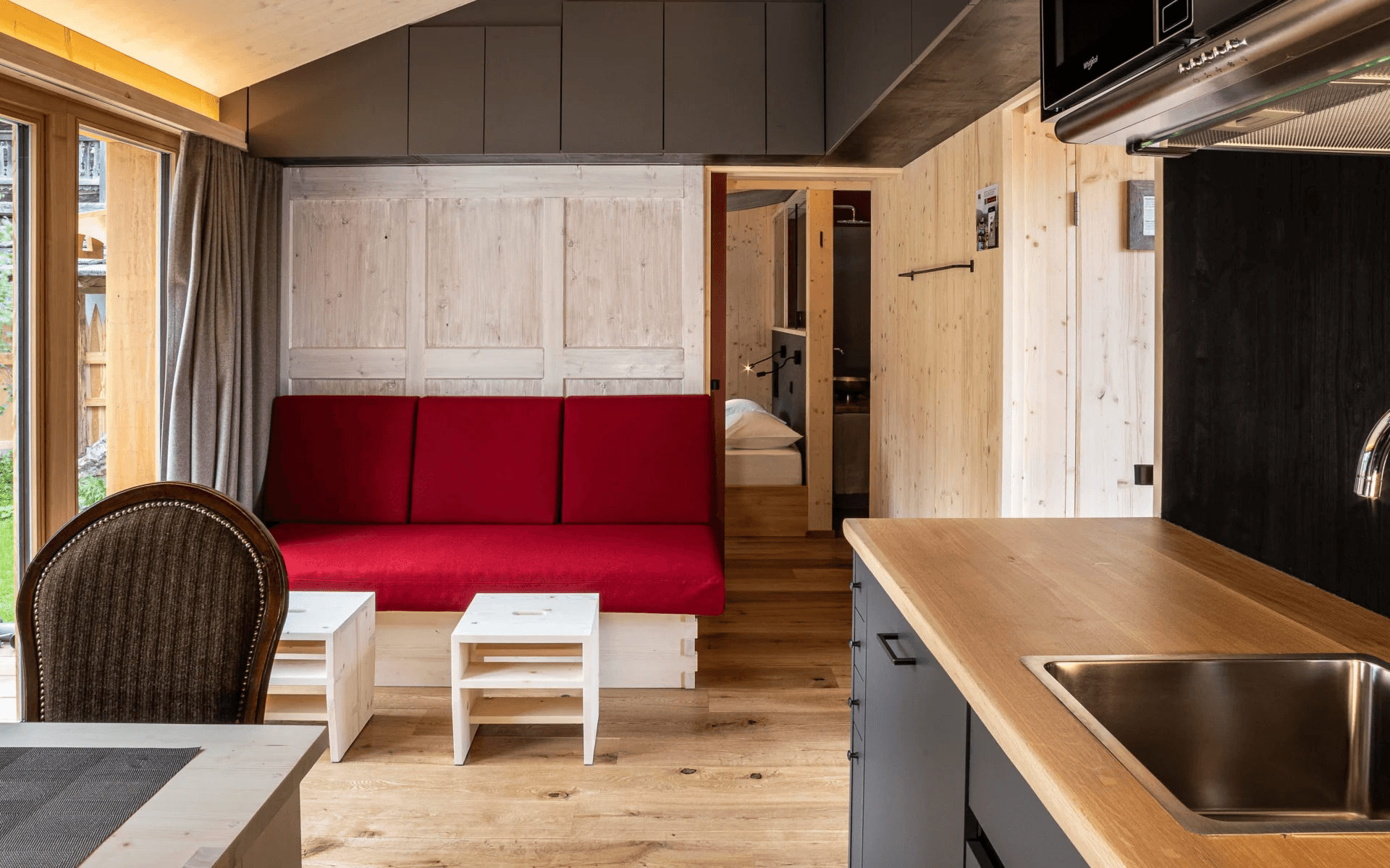 Winter stay in a wooden cottage - Caravan Park Sexten – image 2