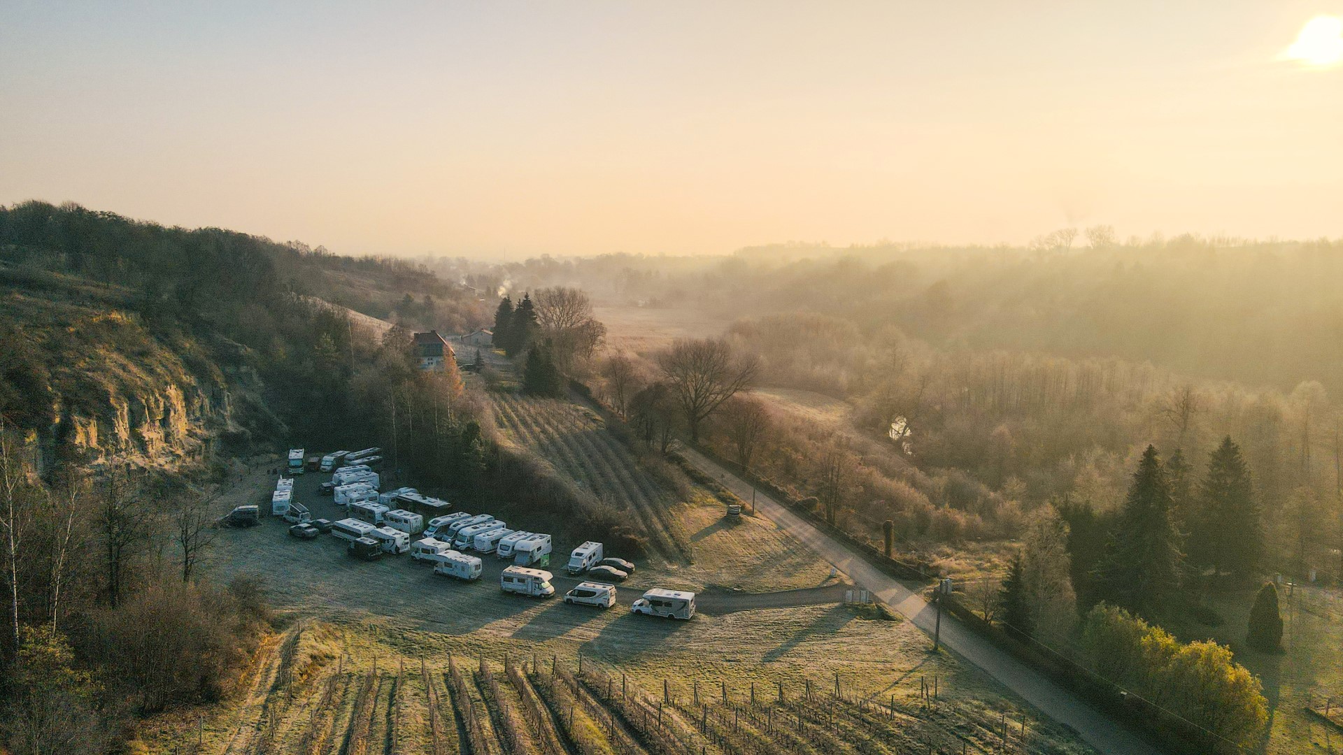 Kamperem na młode wino - Winnica Sandomierska