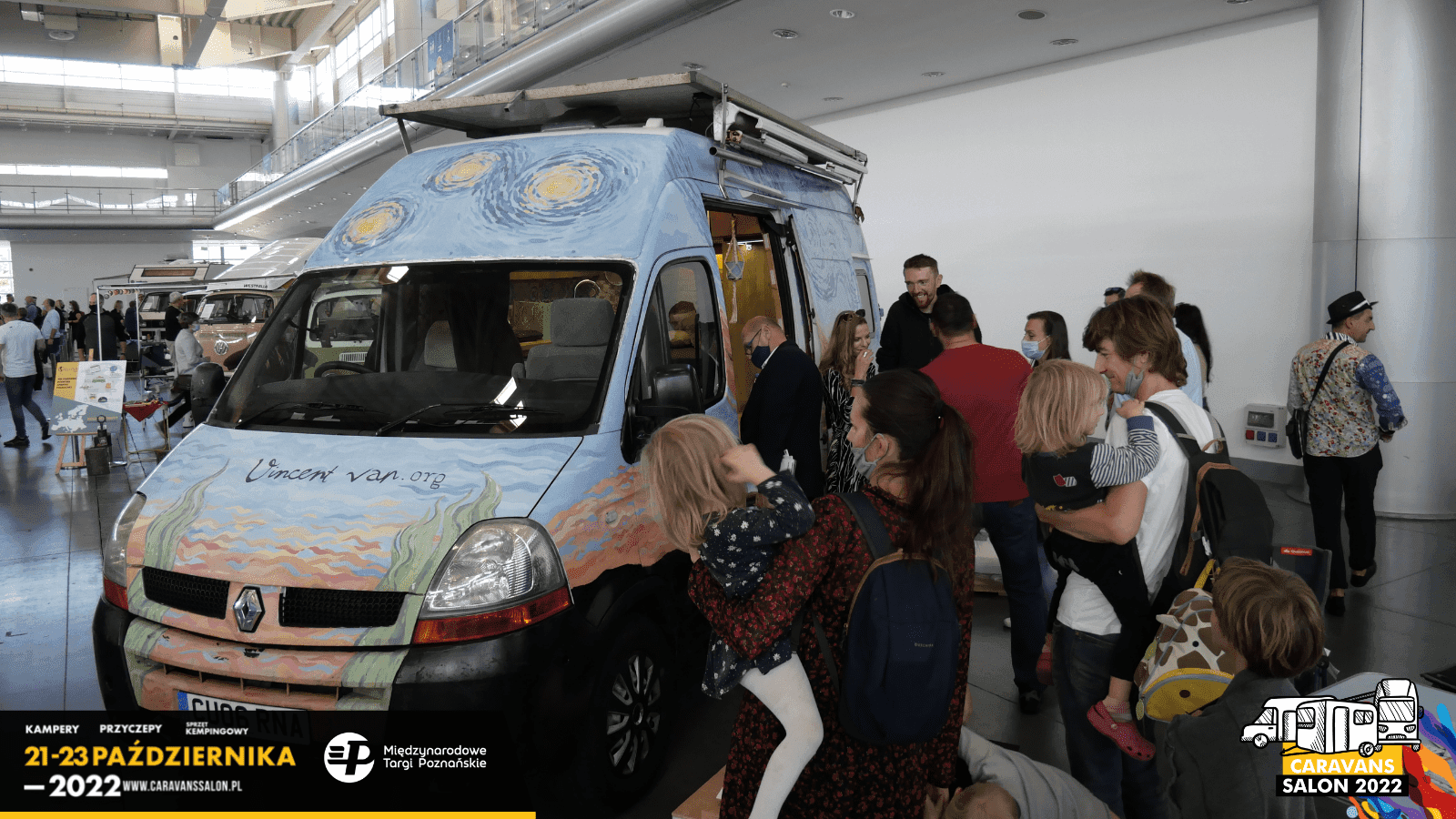 Life on four wheels, or stars in the Vanlife Zone at Caravans Salon 2022 – image 1