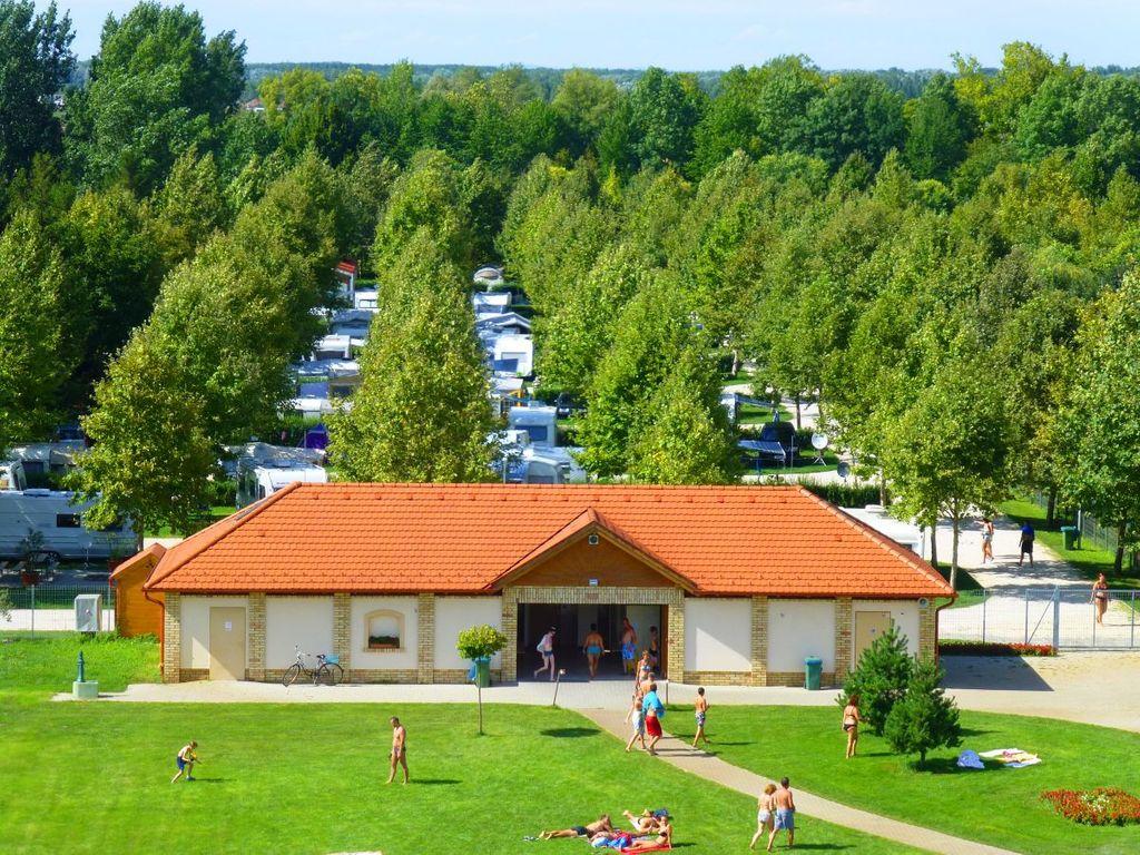 Holidays for health - Lipót Thermal Camping **** – image 2