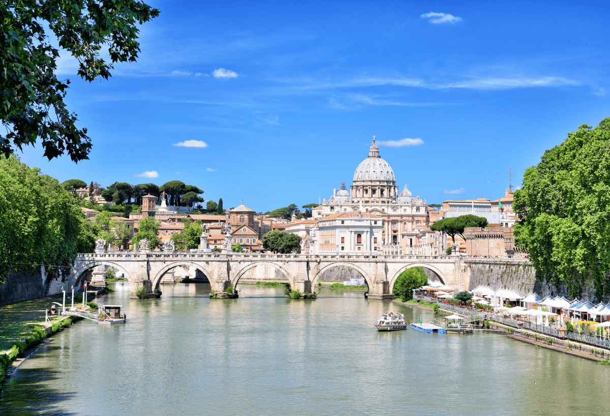 In the bend of the Tiber River – image 1