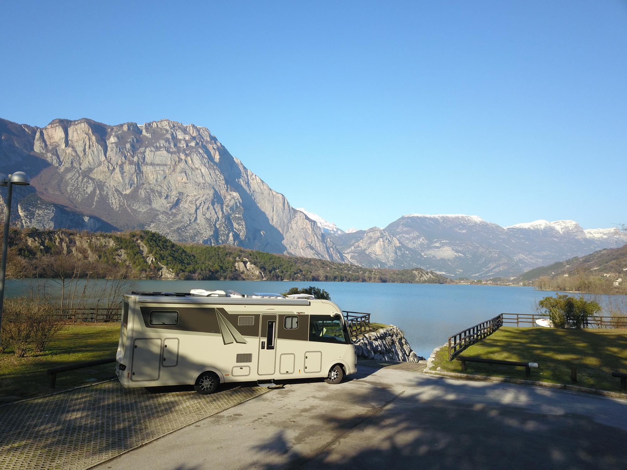 Campervan for the winter holidays! 5 interesting destinations for traveling by motorhome in winter – image 3