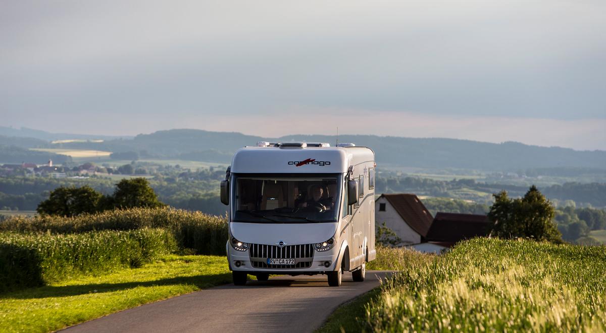 A motorhome for half a million - an investment in quality or an excess of form over content? Carthago C-Line test – image 1