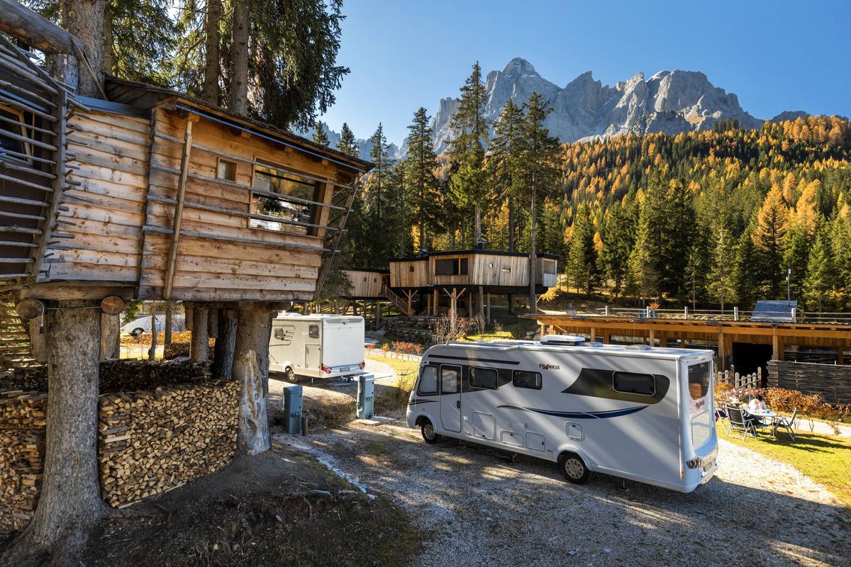 Camping i hotel dla rodzin z dziećmi w Dolomitach – Caravan Park Sexten – zdjęcie 1
