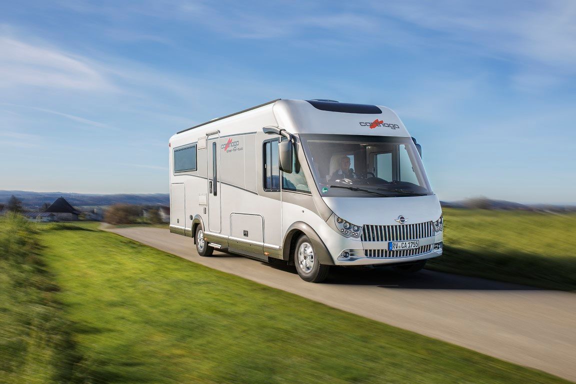 Liner-for-two from Carthago - a great motorhome for two – main image
