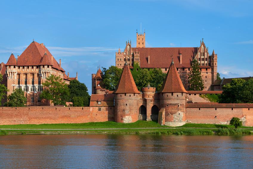 Zwiedzamy polskie zamki i pałace – zdjęcie 1