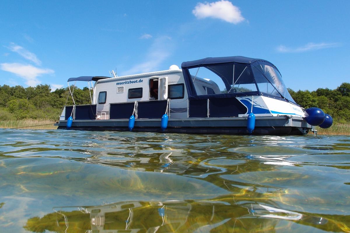 A water motorhome - an alternative to a yacht – image 1