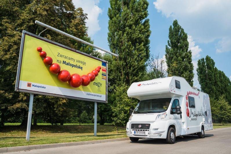 The Red Coral motorhome - sets off to conquer Europe again! – image 1