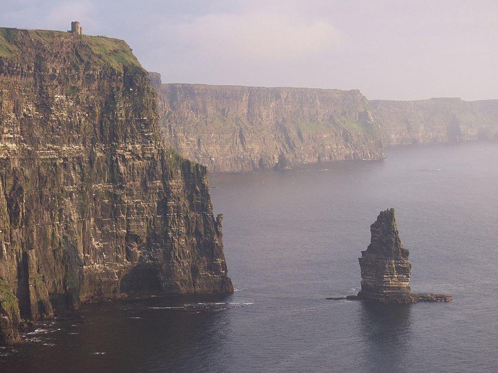 Cliffs of Moher – image 1