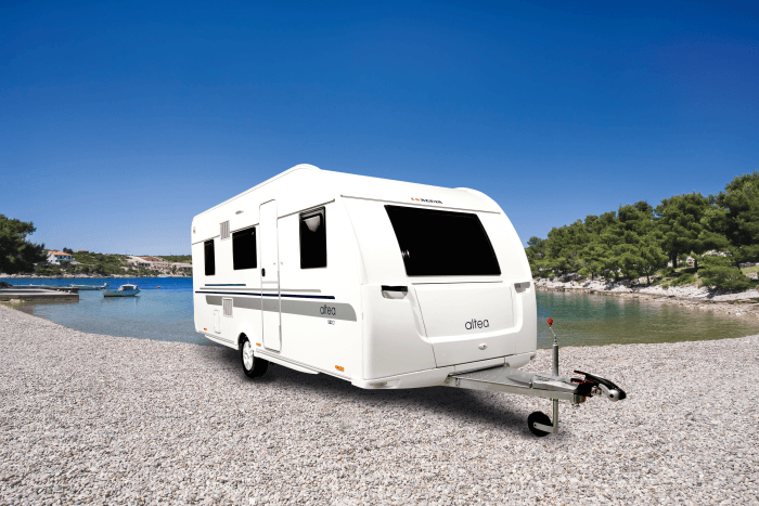 Adria Altea PH 369 - a compromise for two – image 1