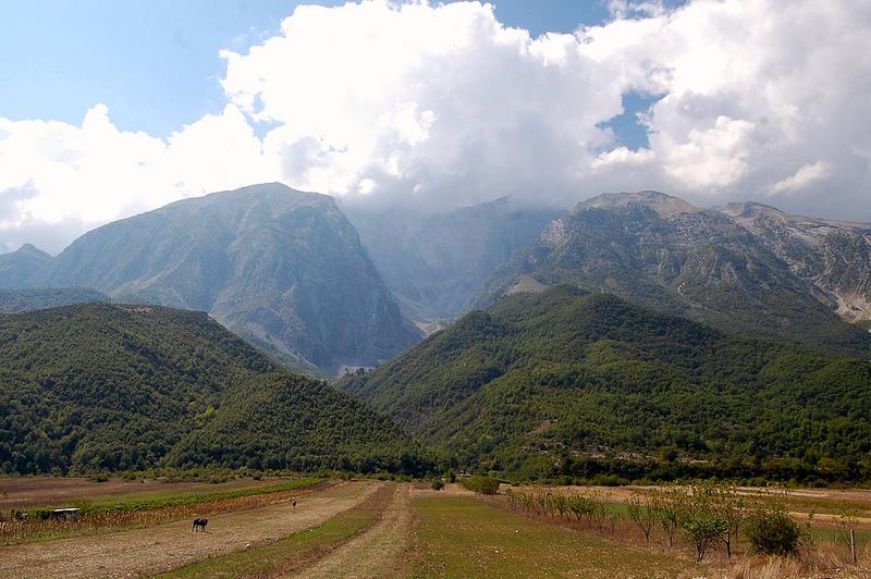 By car through Albania – image 1