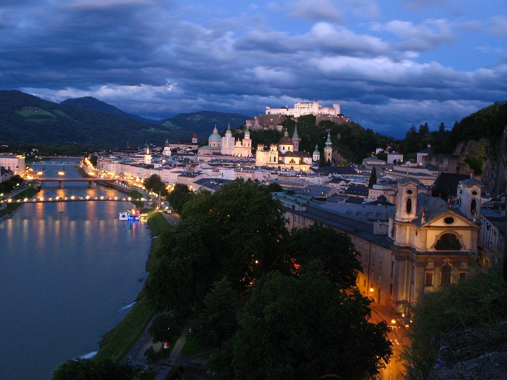 For a coffee in Salzburg – image 1
