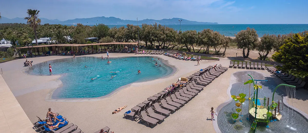 Why is Ballena Alegre the perfect place for a holiday with children in Spain? – image 2