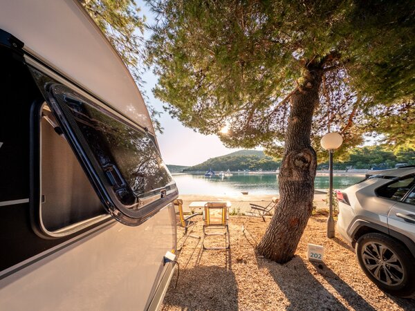 Campsite Jezera Lovišća – a holiday oasis on the island of Murter in Croatia – image 1