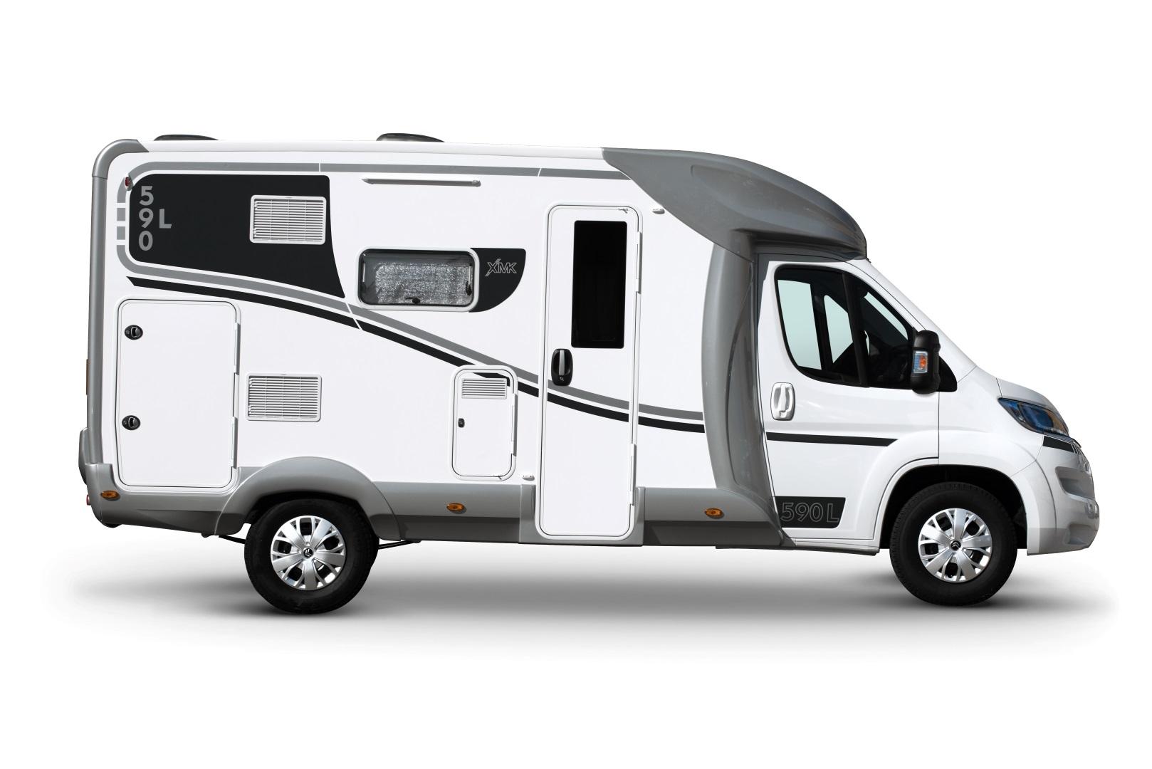 Ilusion XMK 590 L - a small motorhome for a family – image 1