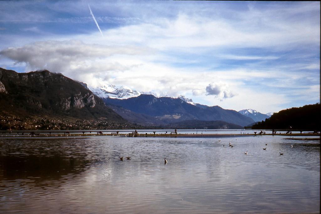 Fajerwerki nad jeziorem Annency – zdjęcie 3