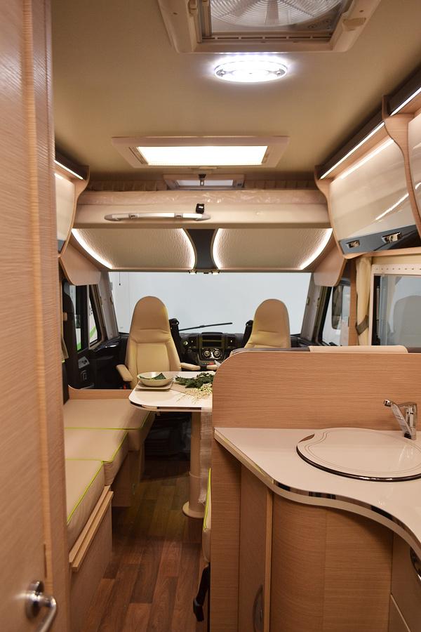 Forster I726 VB - a motorhome for a family of six – image 4