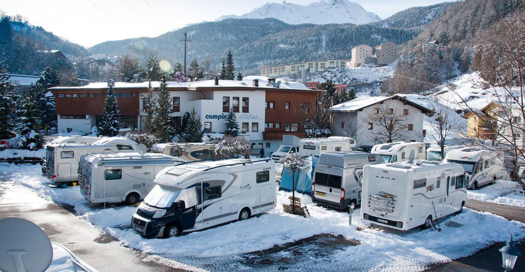 How should a motorhome be equipped for winter travel? – image 4