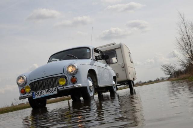 They will circle Poland with the Syrena with the N-126 trailer – image 1